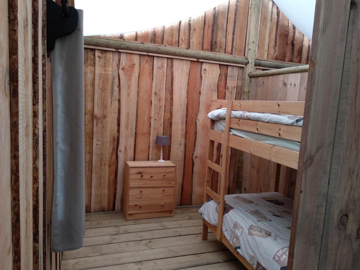 Domaine Ramonjavel, Glamping & Alpaca'S Bed & Breakfast Fongrave Ngoại thất bức ảnh